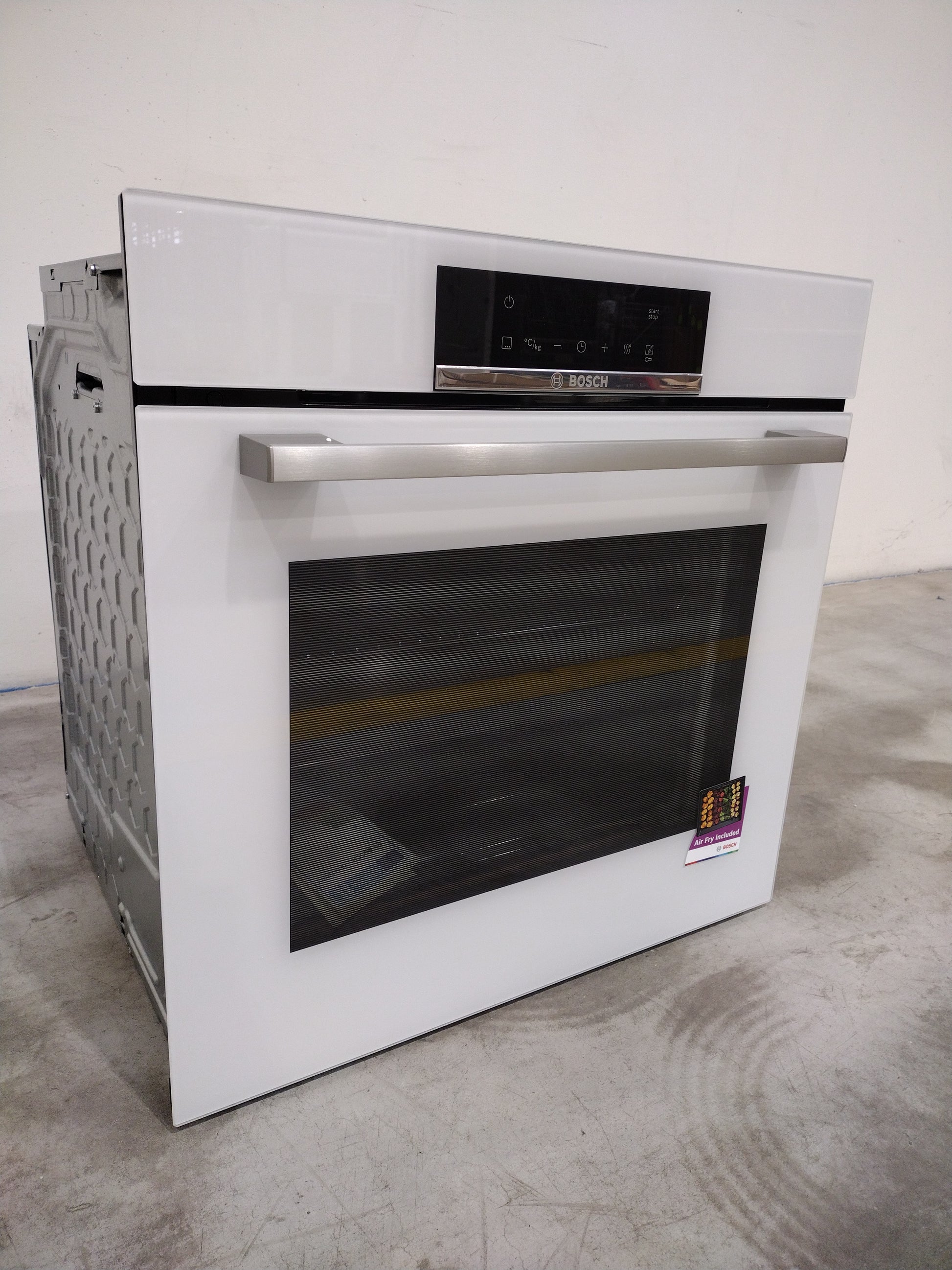 Four Chaleur Tournante 71 L Reconditionné BOSCH HBA572BW3F : détails