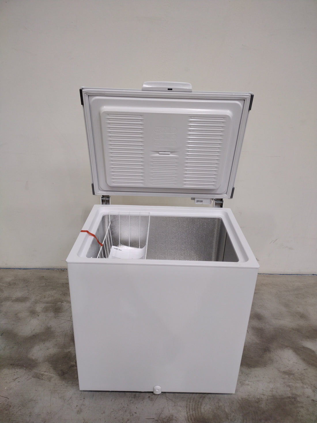 Congélateur Coffre 204 L Reconditionné WHIRLPOOL WHM2112 : détails