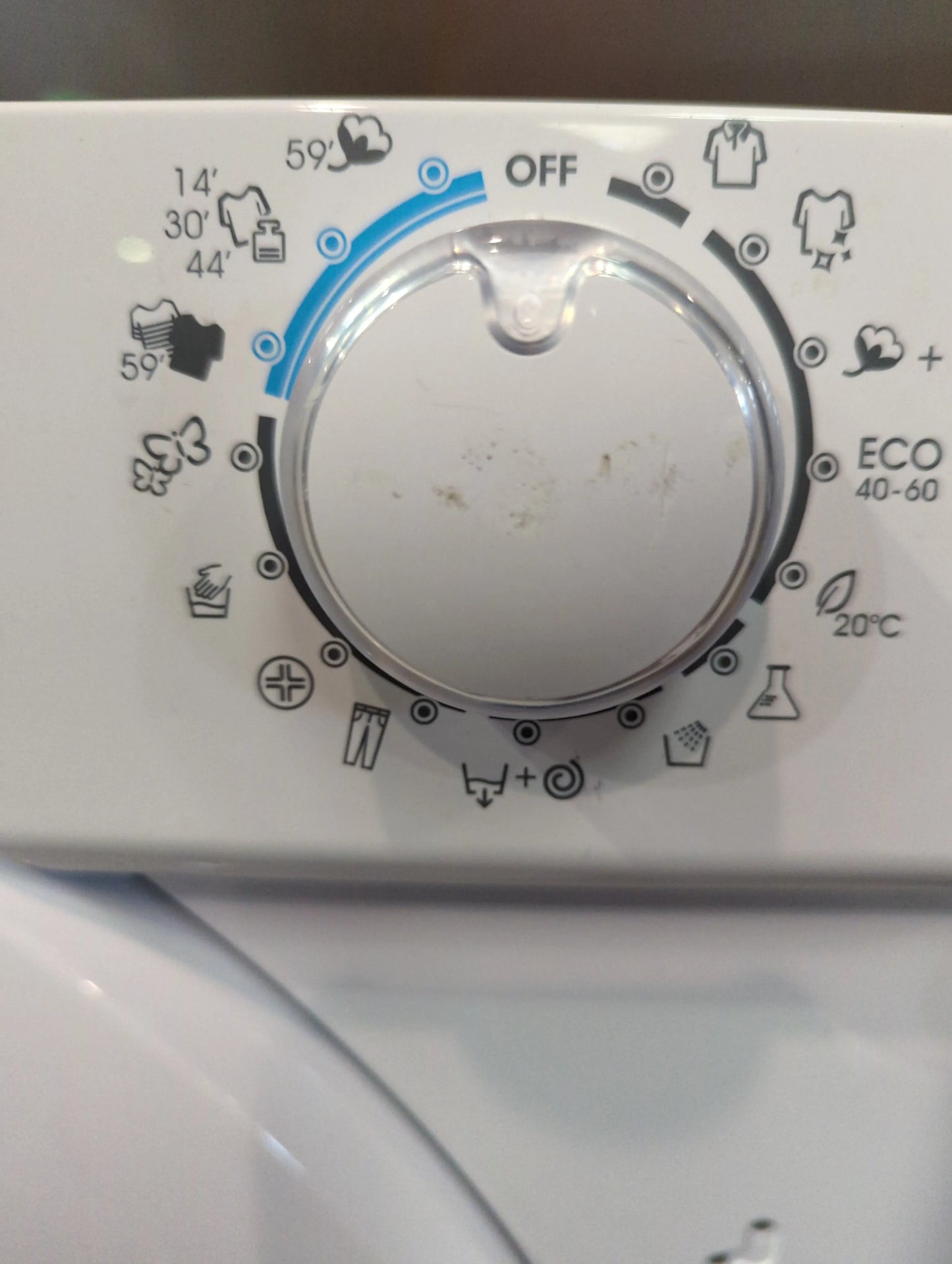 Lave-Linge Hublot 7 kg Reconditionné CANDY CBW27D1E-S : détails