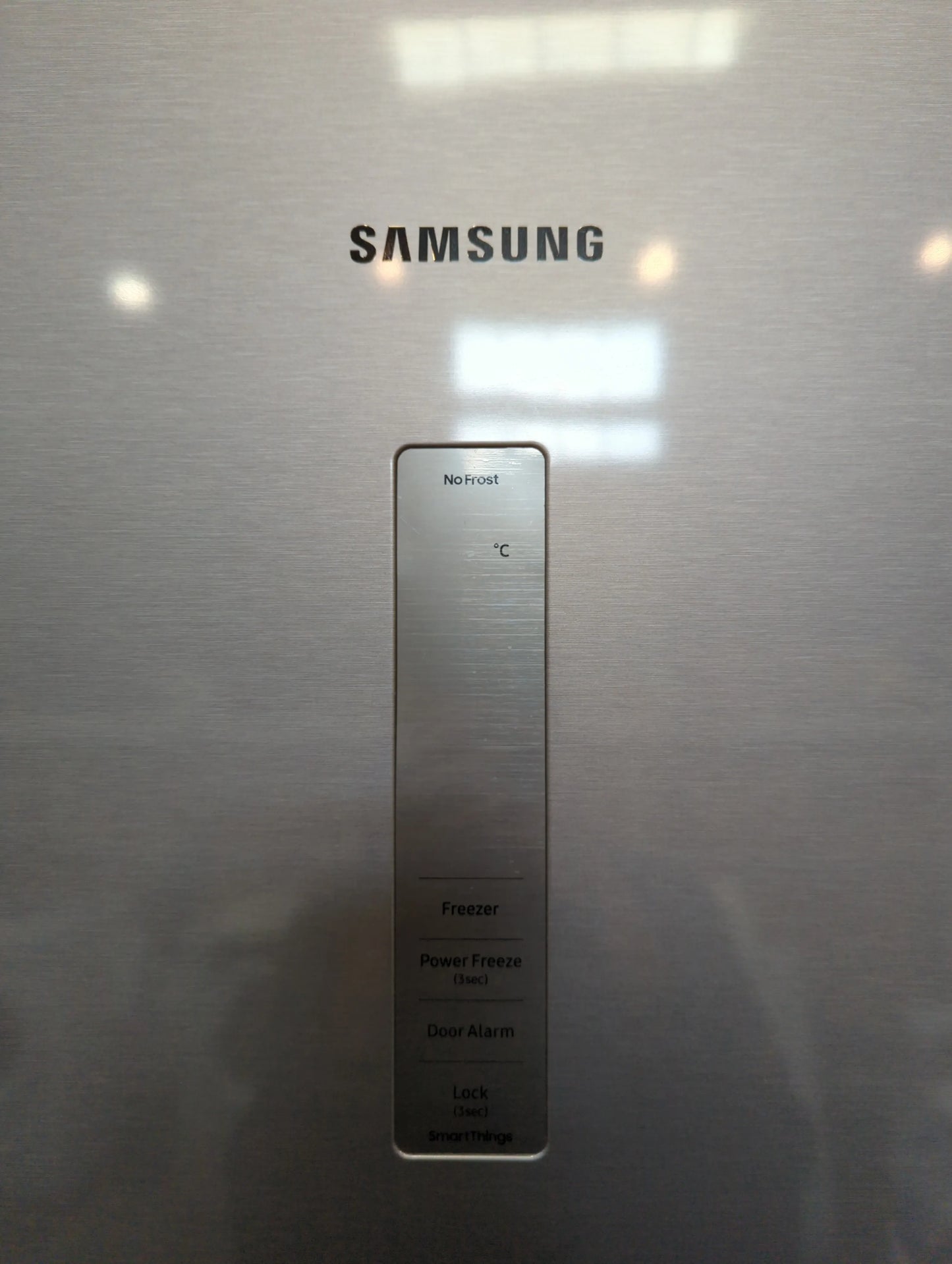Congélateur Armoire 323 L Reconditionné SAMSUNG RZ32C7BDESA