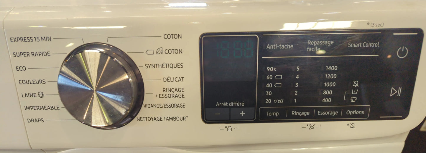 Lave-Linge Hublot 9 kg Reconditionné SAMSUNG WW90M645OPW : vue du côté gauche
