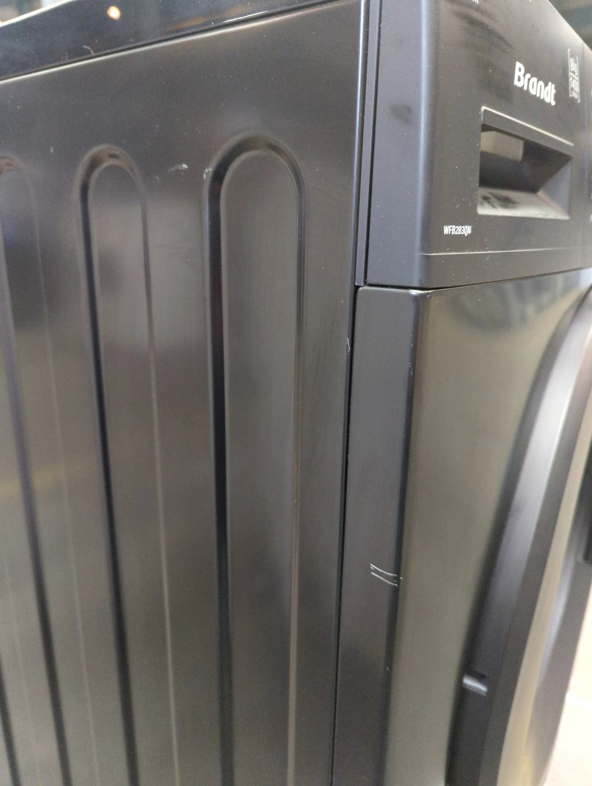 Lave-Linge Hublot 8 kg Reconditionné BRANDT WFB283QN : détails