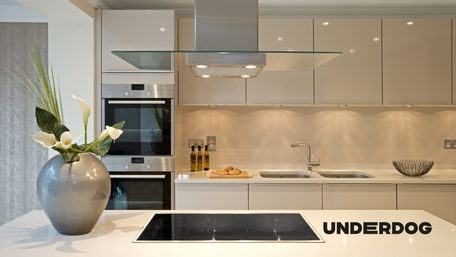 Une cuisine moderne avec un îlot central Leroy Merlin