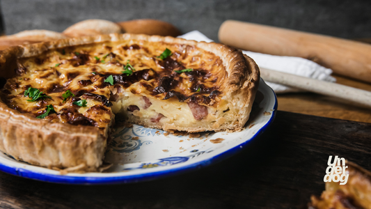 image d'une quiche lorraine sur une assiette