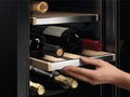 Cave à vin de conservation ELECTROLUX EWUS018B7B