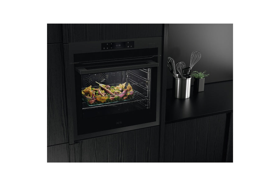 Four chaleur tournante AEG BSE778380T