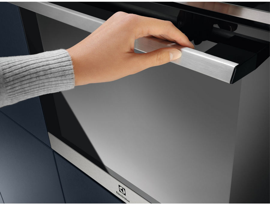 Four chaleur tournante ELECTROLUX EOC6P67WX