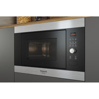 Four micro-ondes encastrable HOTPOINT MF25G IX HA