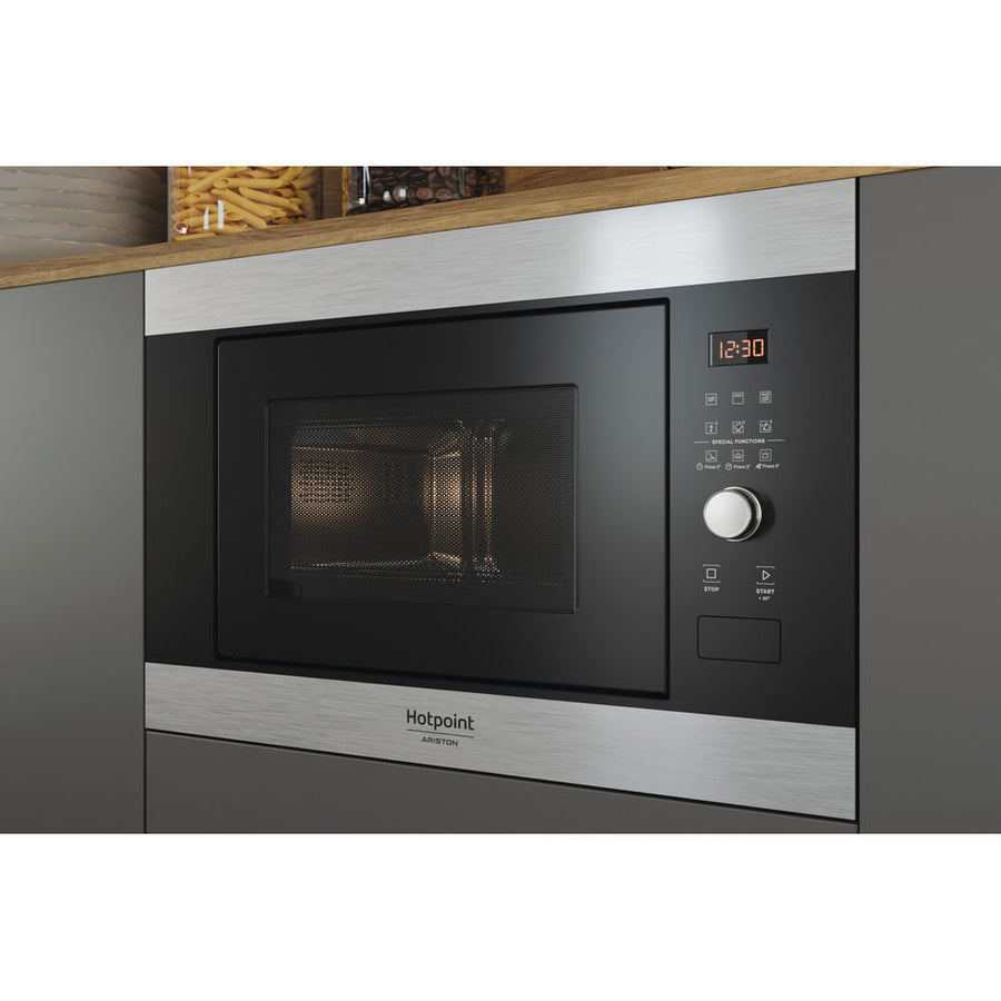 Four micro-ondes encastrable HOTPOINT MF25G IX HA