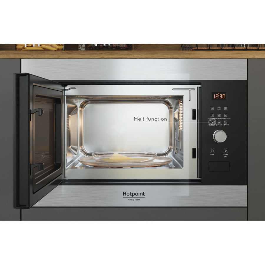Four micro-ondes encastrable HOTPOINT MF25G IX HA