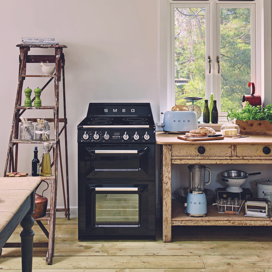 Cuisinière à induction SMEG TR62IBL2