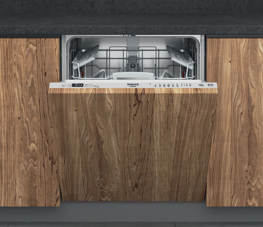Lave-vaisselle encastrable HOTPOINT HIO3T141W