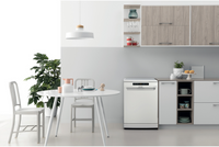 Lave-vaisselle pose libre INDESIT I0FD641A