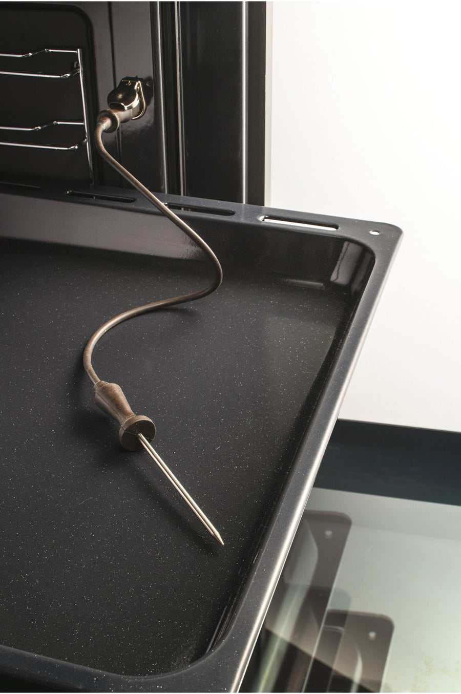 Four chaleur tournante HAIER HWO60SM5B9BH