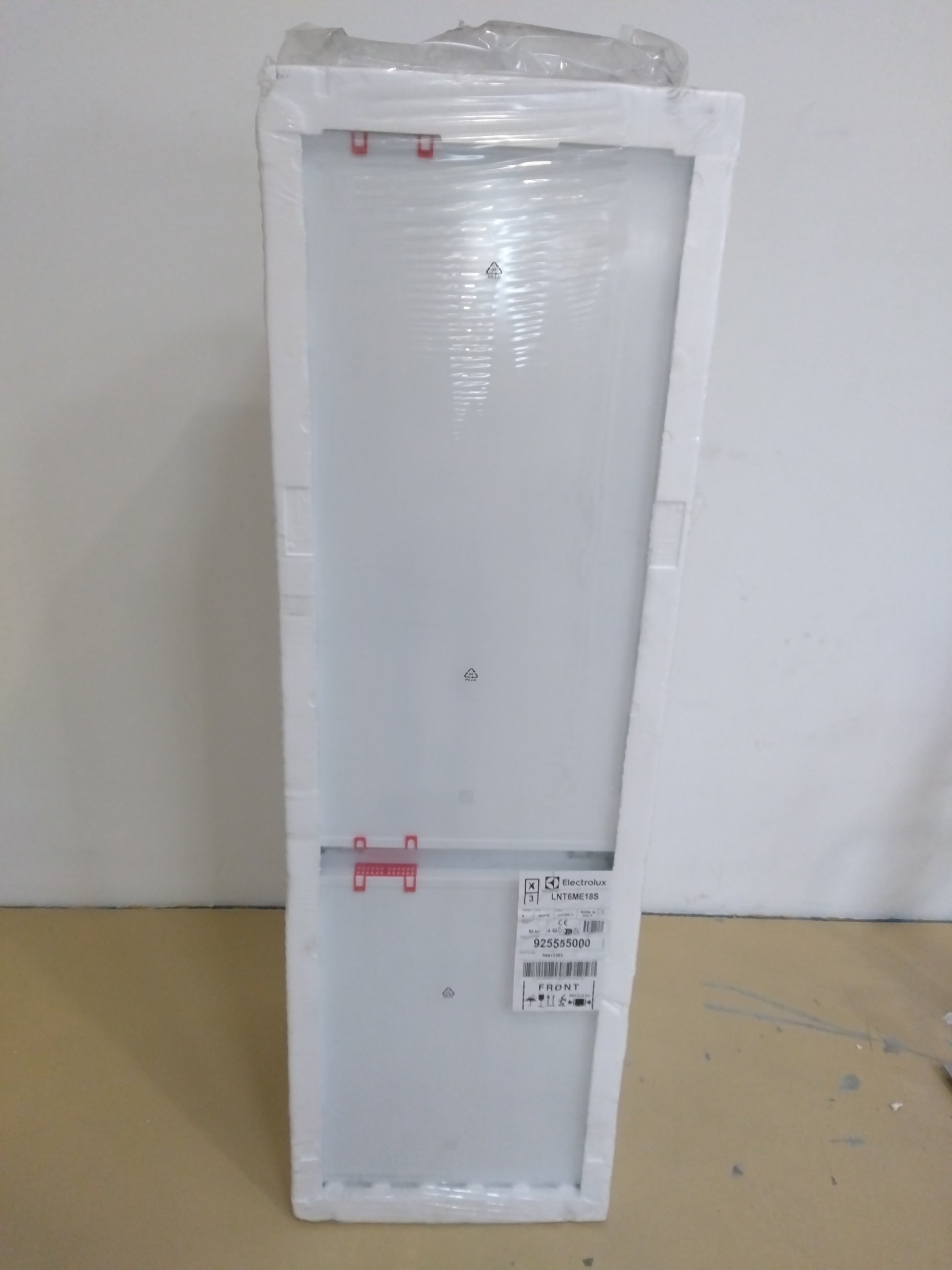 Réfrigérateur Encastrable 249 L Reconditionné ELECTROLUX LNT6ME18S