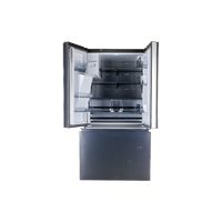 Réfrigérateur Multi-Portes 612 L Reconditionné HISENSE RF793N4SASE : vue de l'intérieur