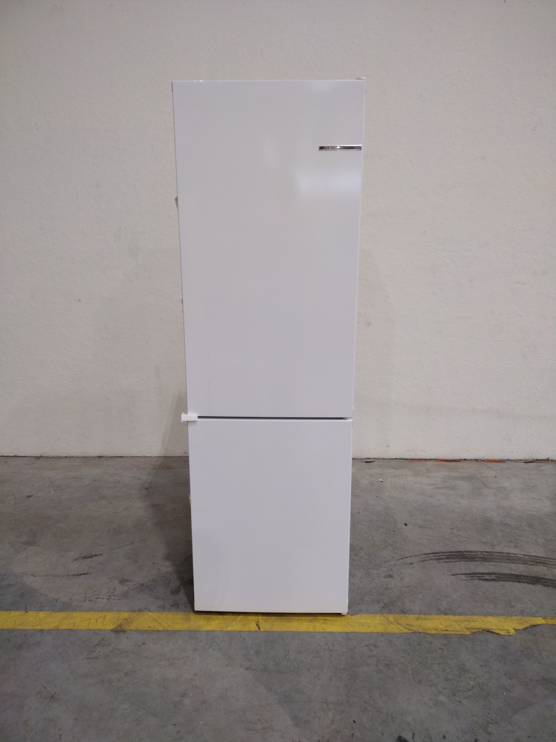 Réfrigérateur Avec Congélateur 321 L Reconditionné BOSCH KGN362WDF : détails
