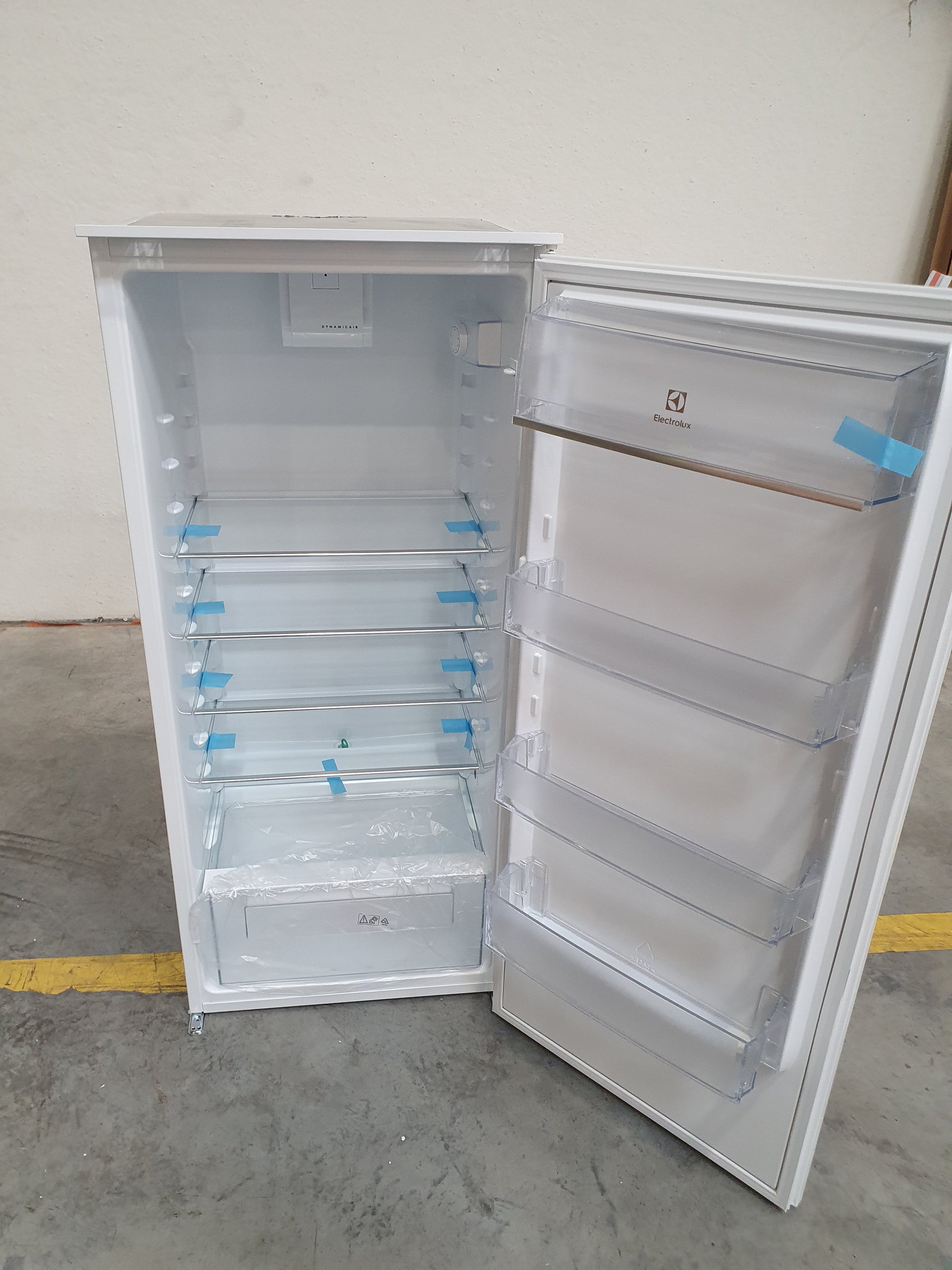 Réfrigérateur Encastrable 208 L Reconditionné ELECTROLUX ERB3DE12S : détails