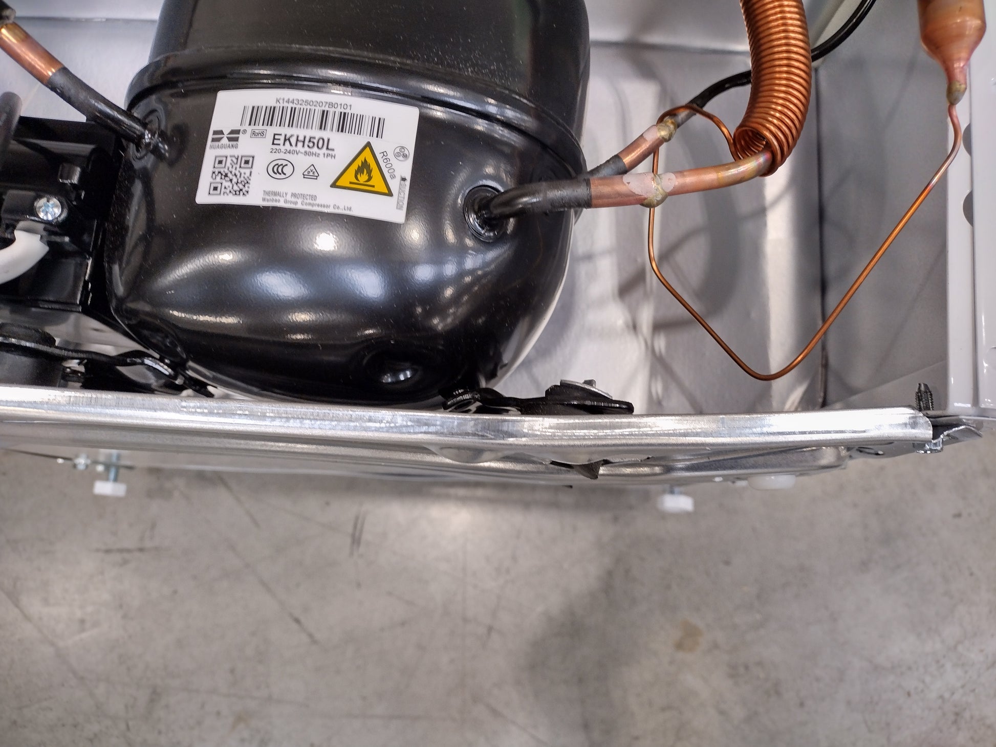 Réfrigérateur Compact 85 L Reconditionné BEKO TS190340N : détails