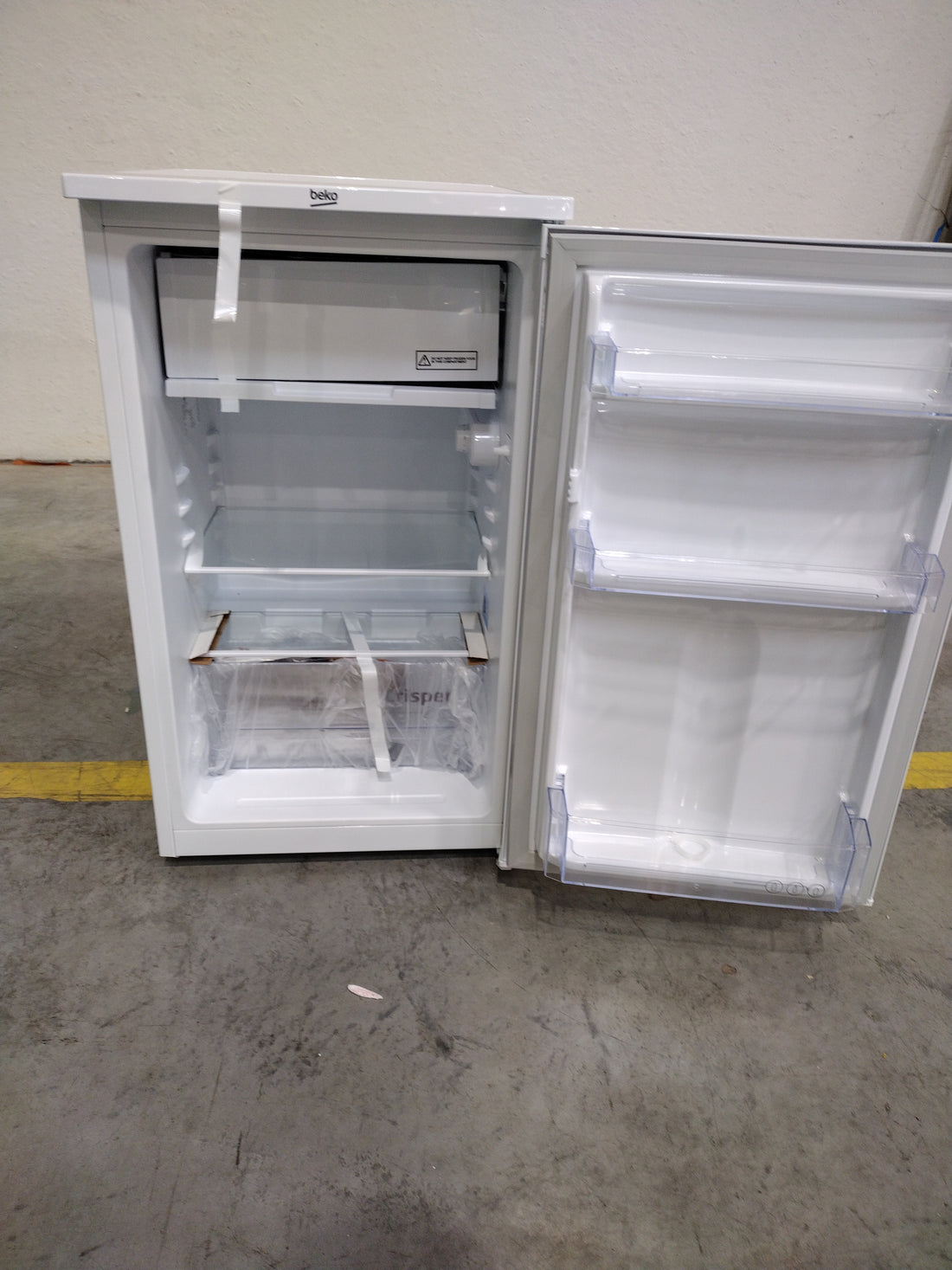 Réfrigérateur Compact 85 L Reconditionné BEKO TS190340N : détails