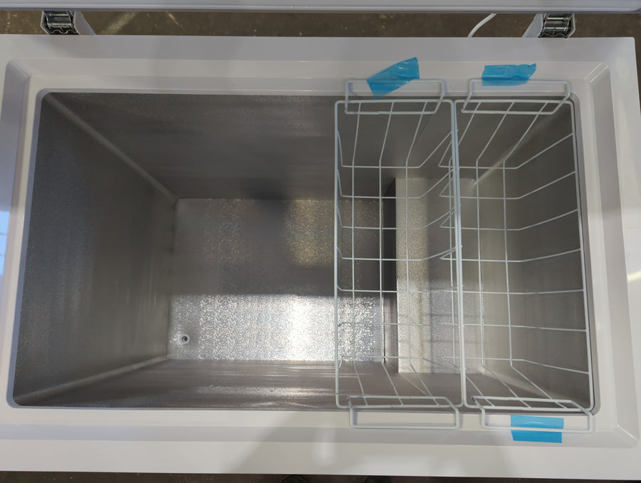 Congélateur Coffre 230 L Reconditionné THOMSON TCH253E : vue de l'intérieur