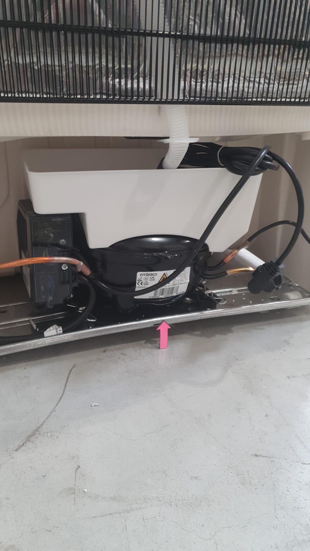 Congélateur Armoire 263 L Reconditionné WHIRLPOOL UW8 F2Y WBI F 2 : détails