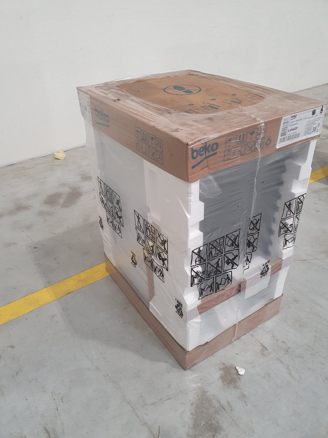 Lave-Vaisselle Encastrable 10 Cvts Reconditionné BEKO LVI42F : détails