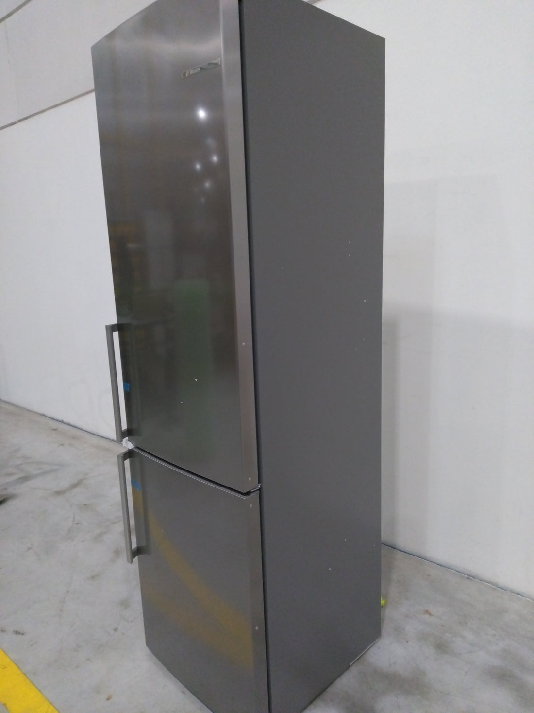 Réfrigérateur Avec Congélateur 343 L Reconditionné BOSCH KGE398IBP : détails