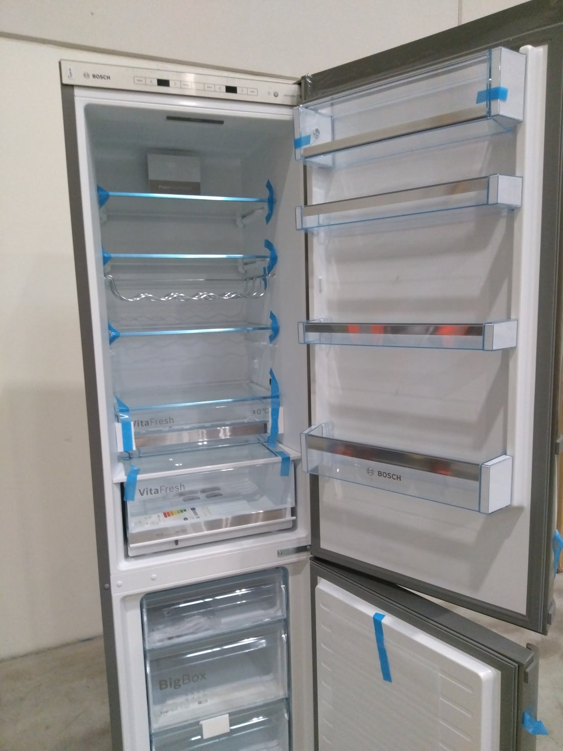 Réfrigérateur Avec Congélateur 343 L Reconditionné BOSCH KGE398IBP : détails