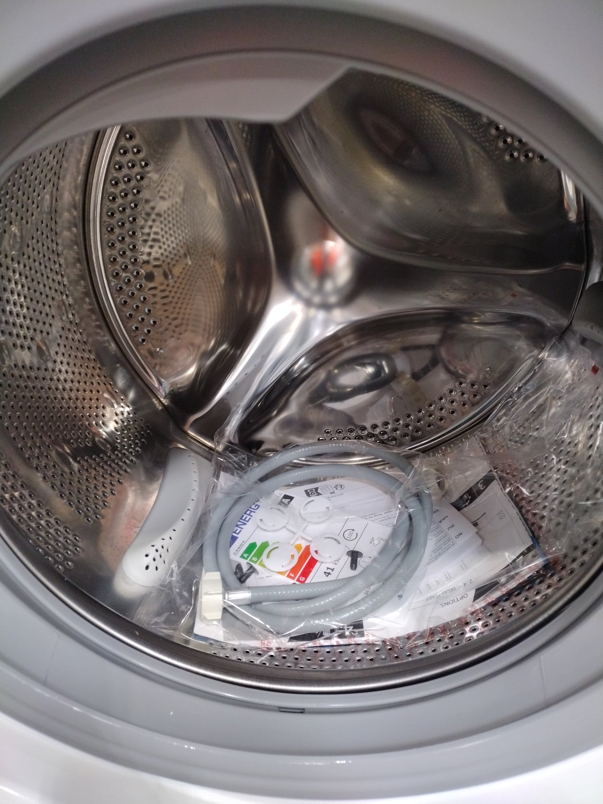 Lave-linge hublot 10 kg Reconditionné CANDY RPD4106BWMBC8-S