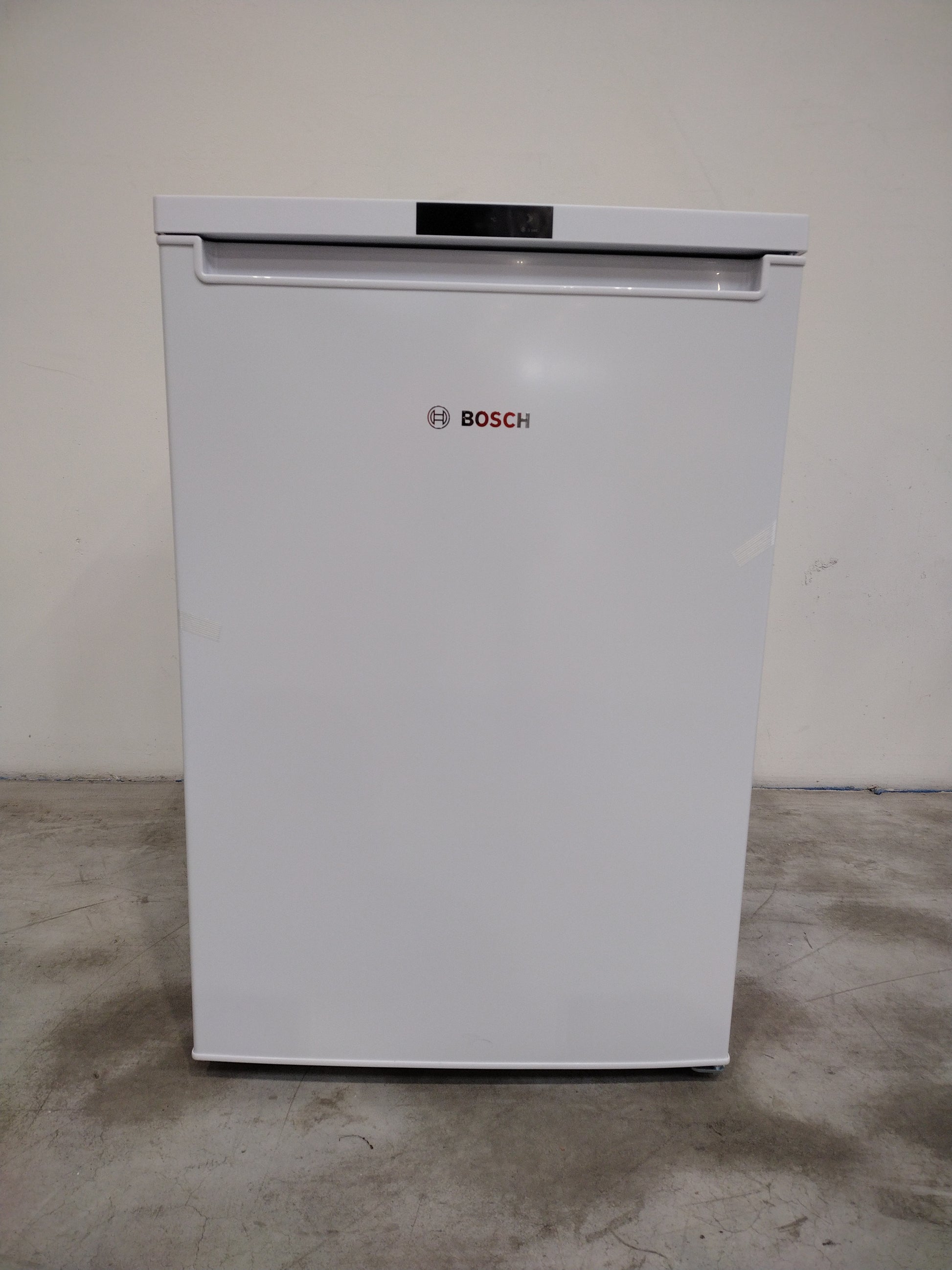 Congélateur Table Top 83 L Reconditionné BOSCH GTV15NWEB : détails