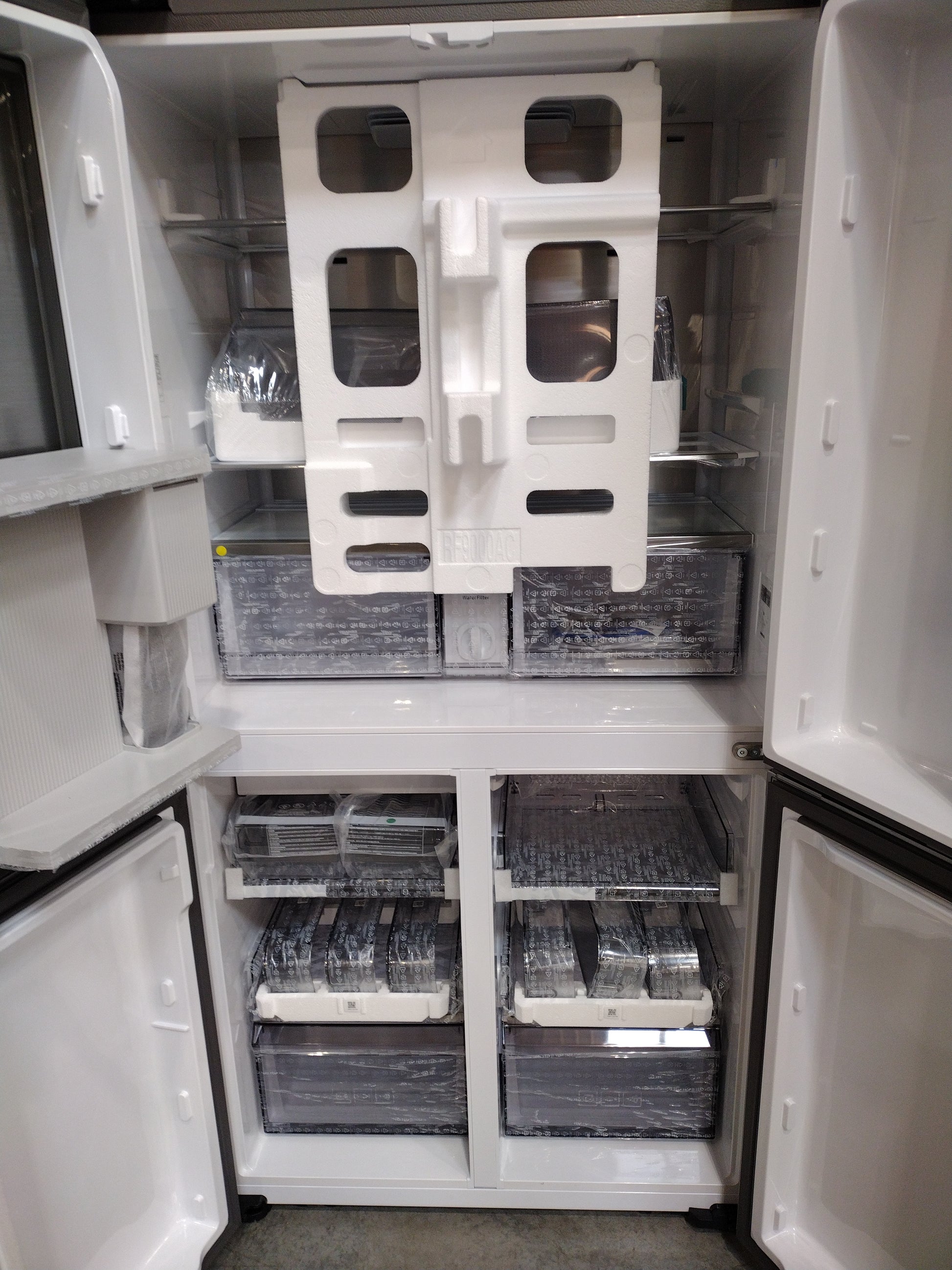 Réfrigérateur Multi-Portes 646 L Reconditionné SAMSUNG RF65DG960ESL : détails