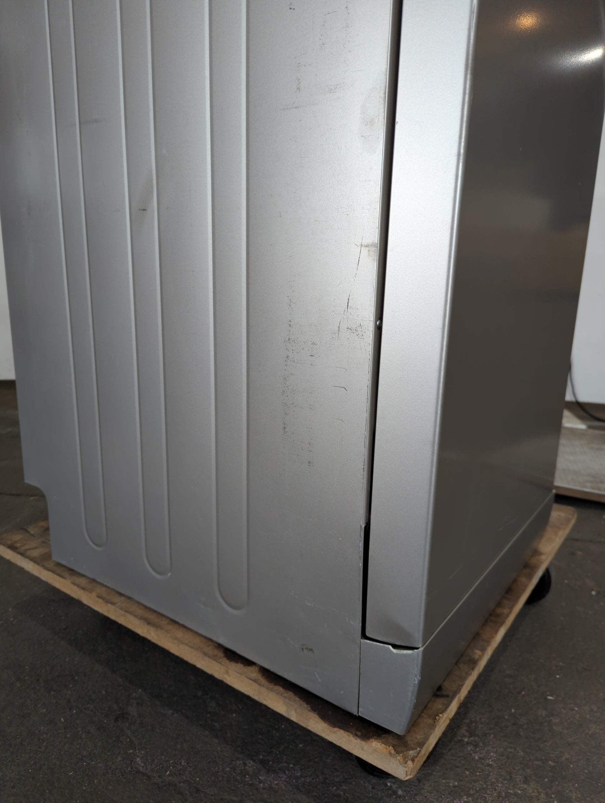 Lave-vaisselle pose libre Reconditionné ESSENTIEL B ELV 459s