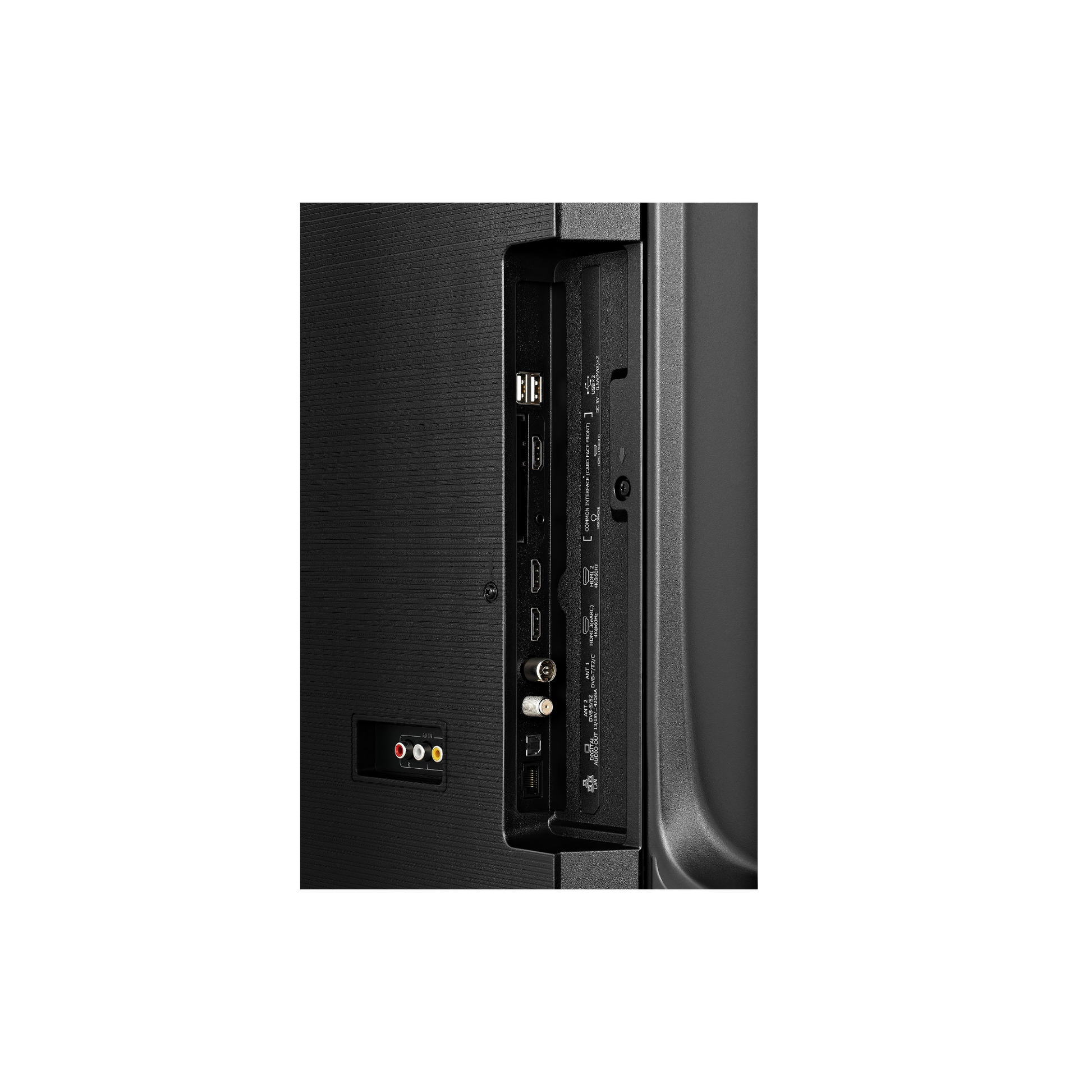 Téléviseur Led  Reconditionné HISENSE 50E7NQ 126 CM (50") : vue du côté gauche