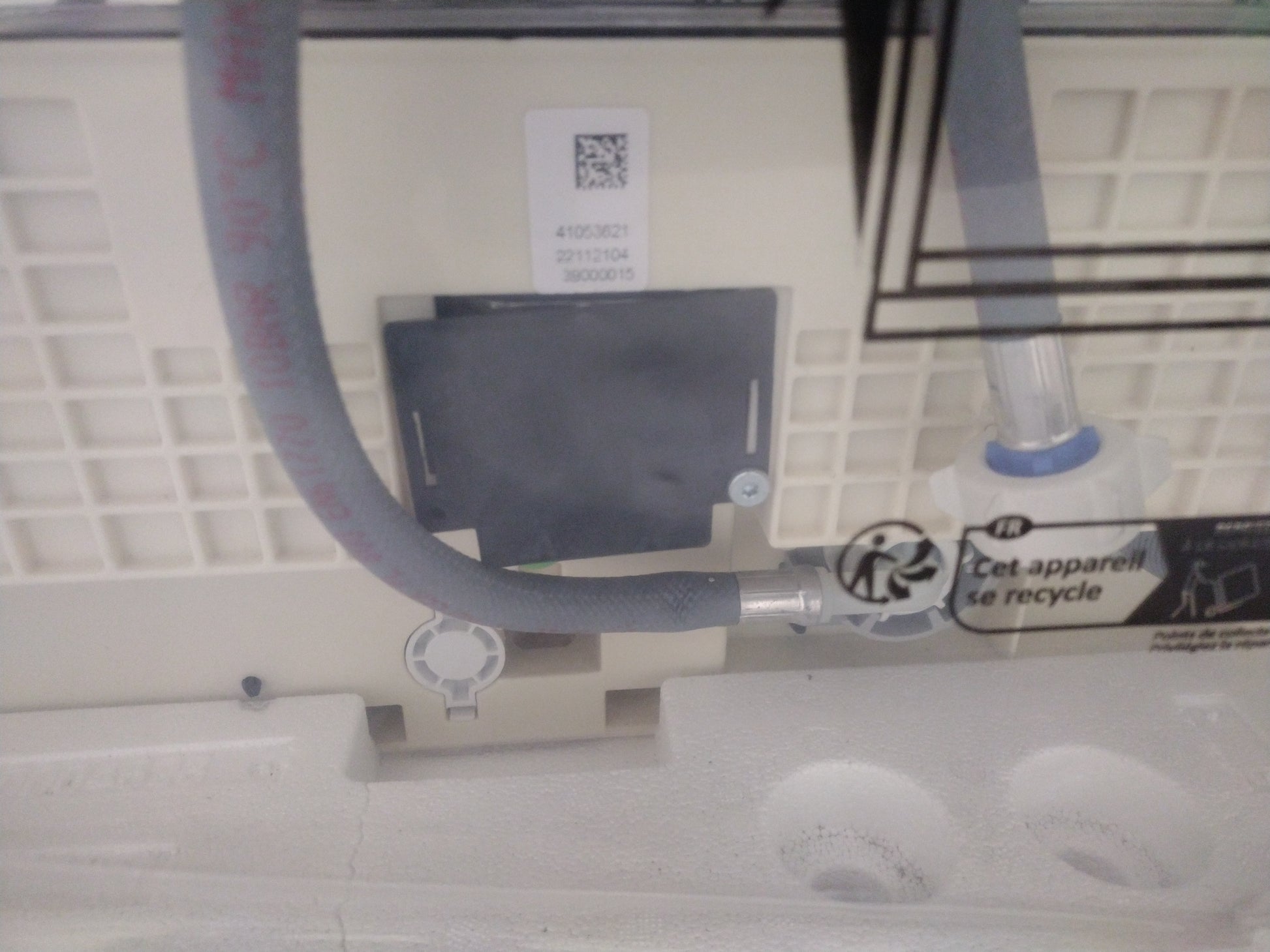 Lave-Vaisselle Pose Libre 15 Cvts Reconditionné CANDY CF5C6F0W : détails