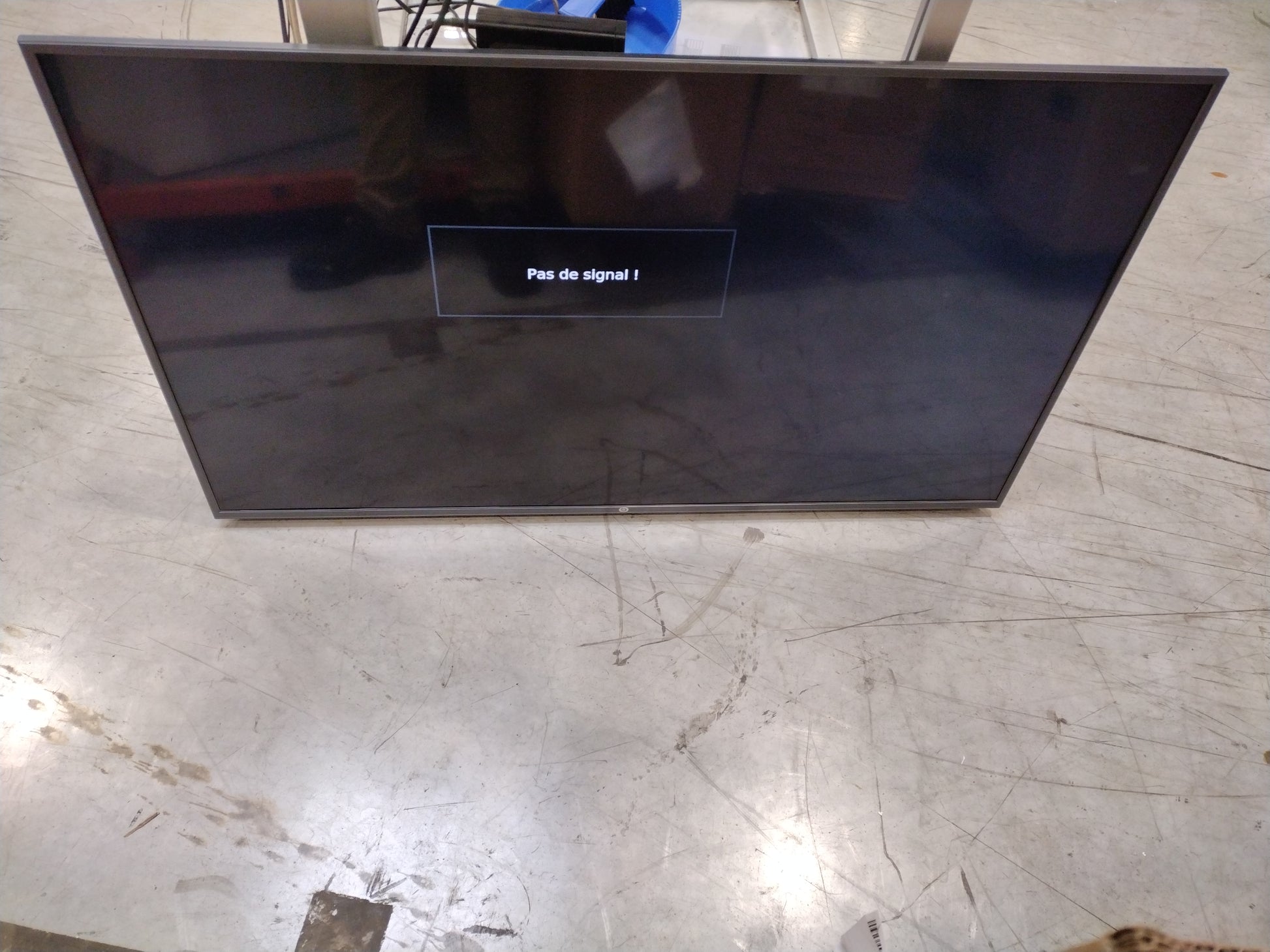 Téléviseur LED Reconditionné ESSENTIEL B 55UHD-1291 139 cm (55")