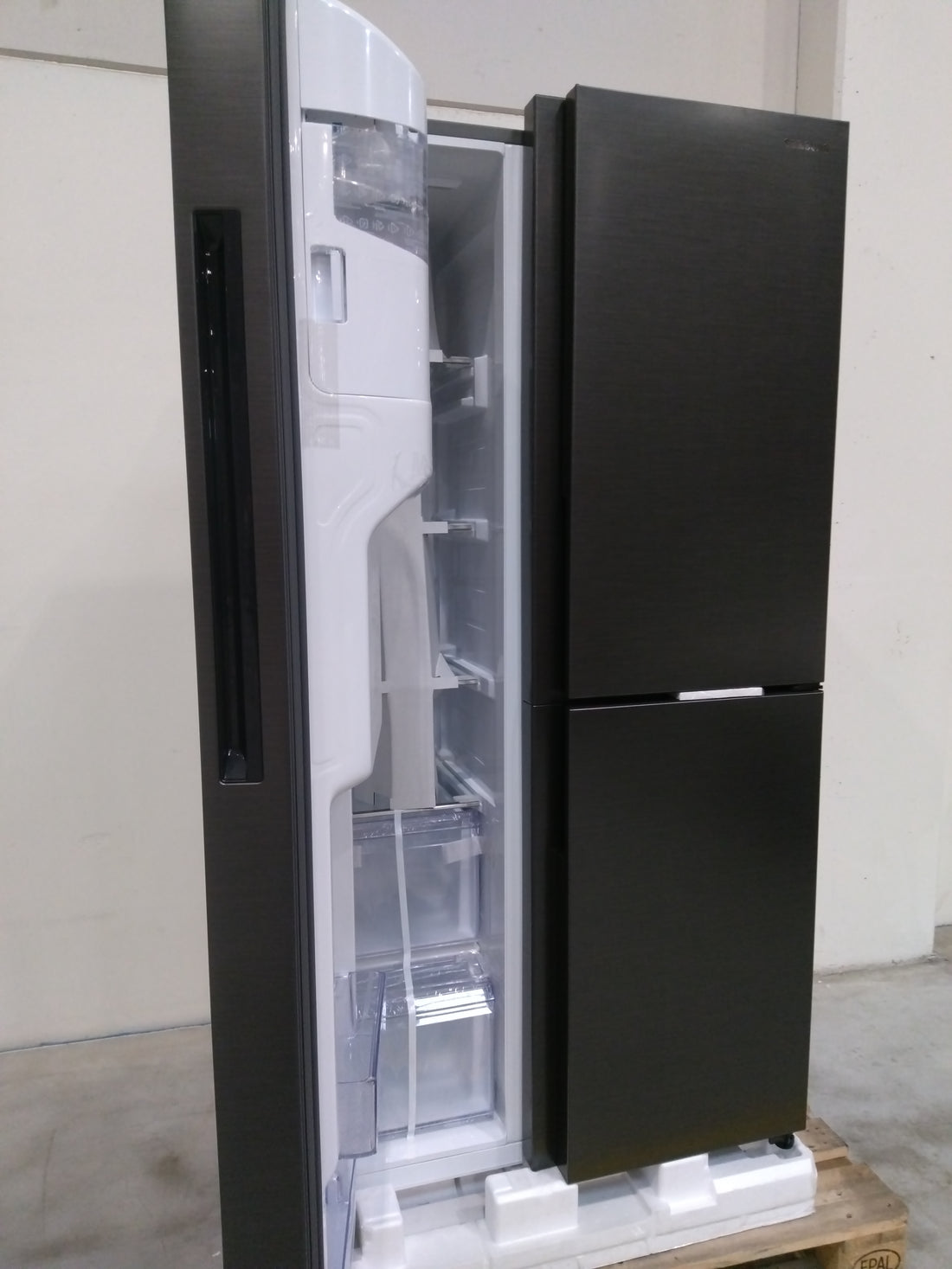 Réfrigérateur Américain 628 L Reconditionné SAMSUNG RH65DG54R3B1 : détails