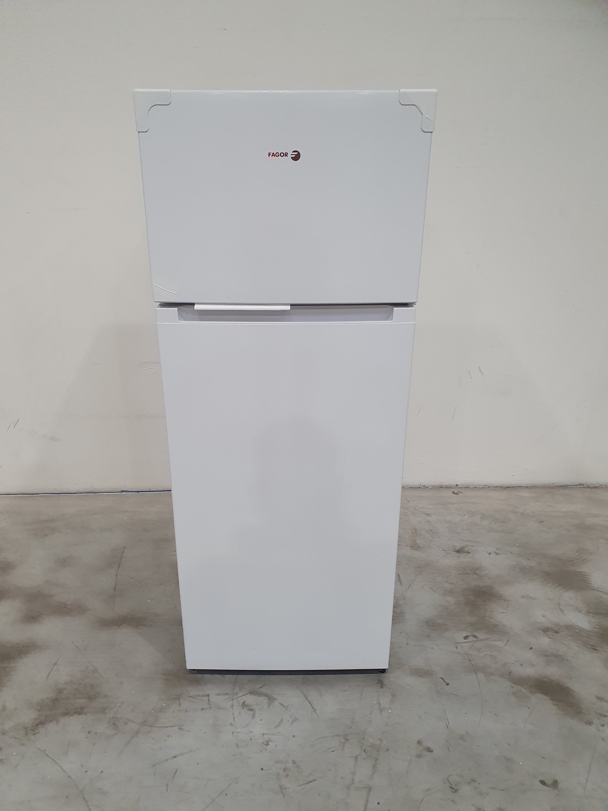 Réfrigérateur Avec Congélateur 165 L Reconditionné FAGOR FDP206EW