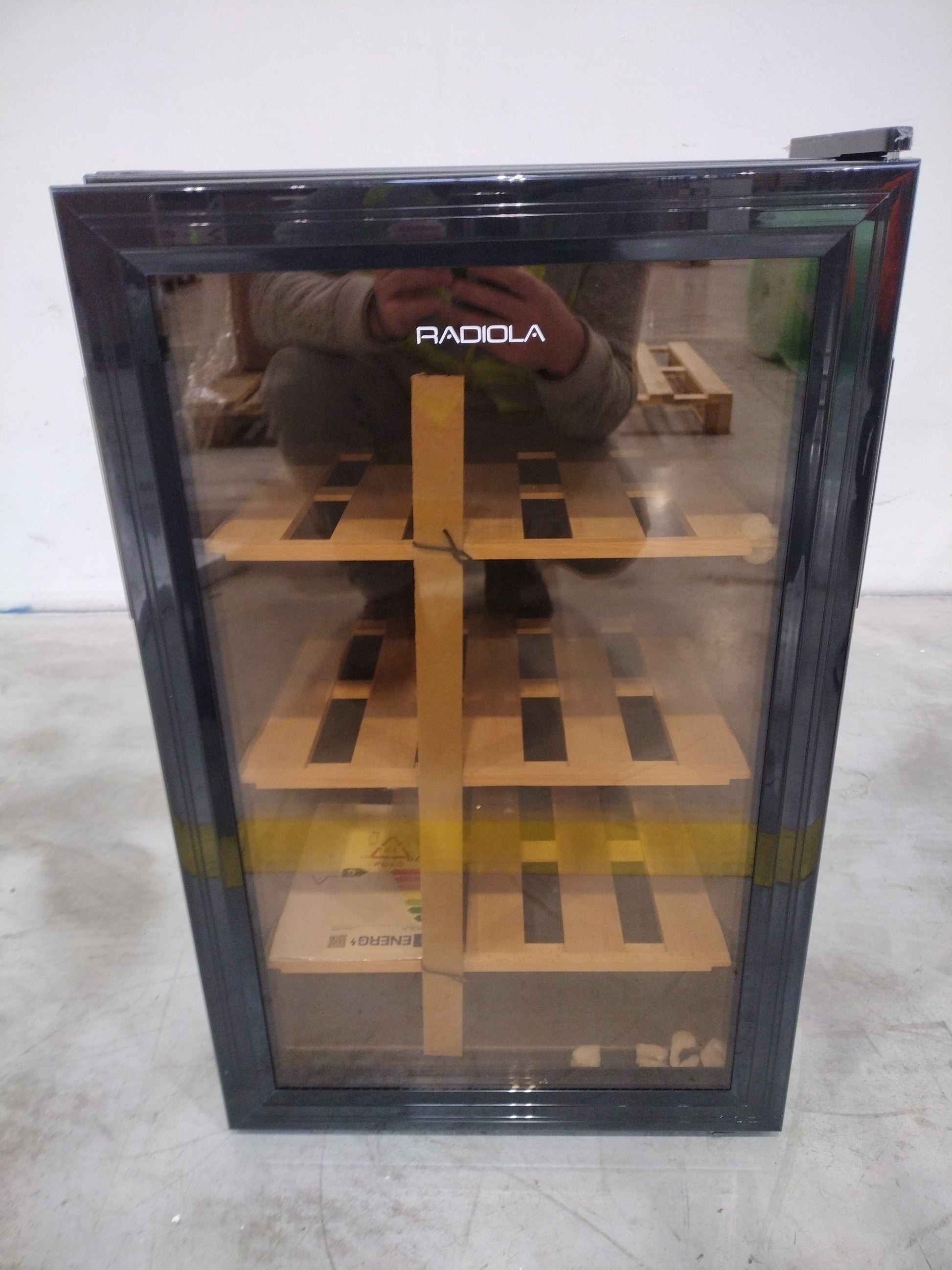 Cave À Vin De Vieillissement 28 Bouteilles Reconditionné RADIOLA RACV28GB : détails