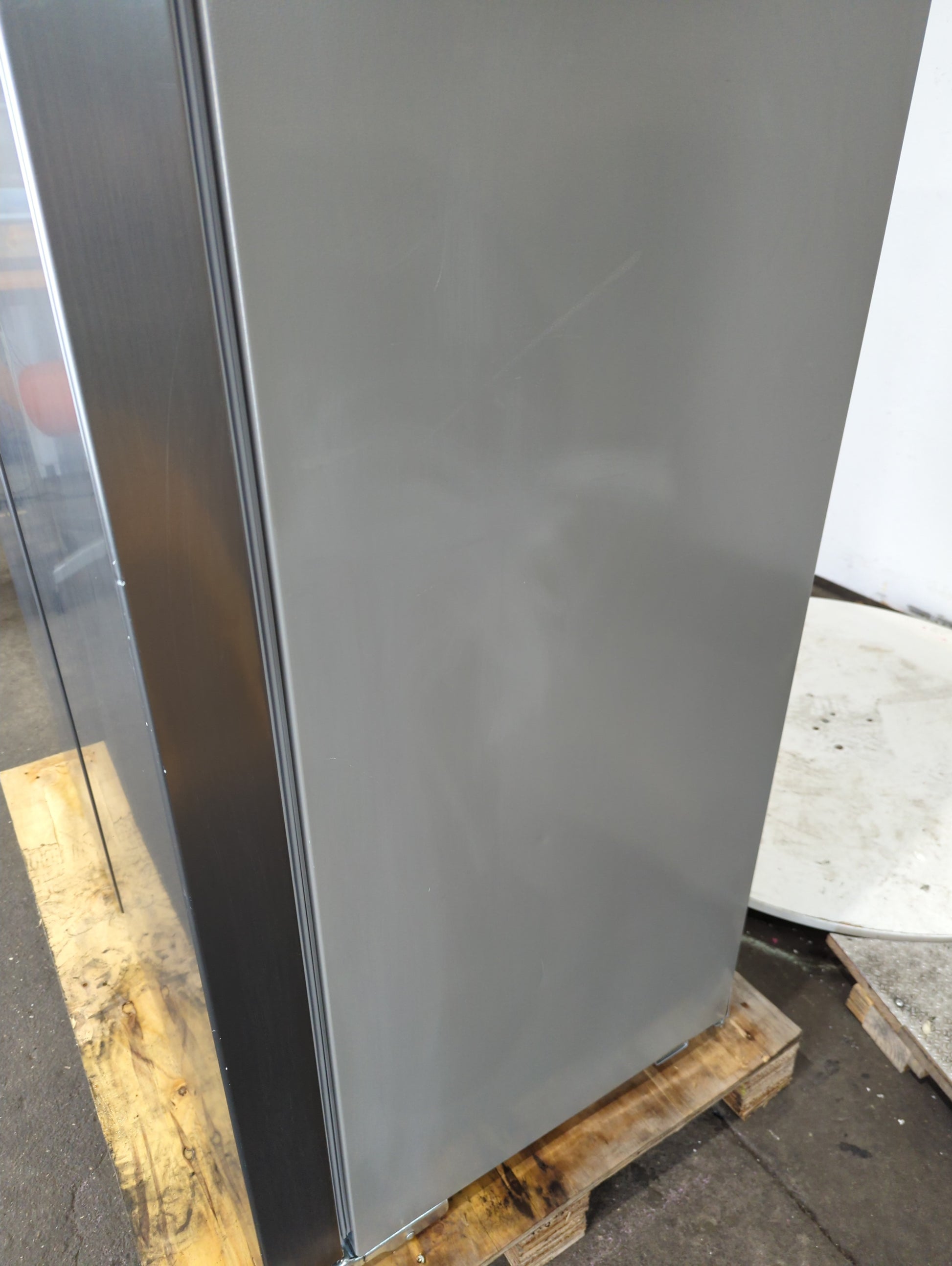 Réfrigérateur Américain 442 L Reconditionné ESSENTIEL B ERAVE180-90V2 : détails