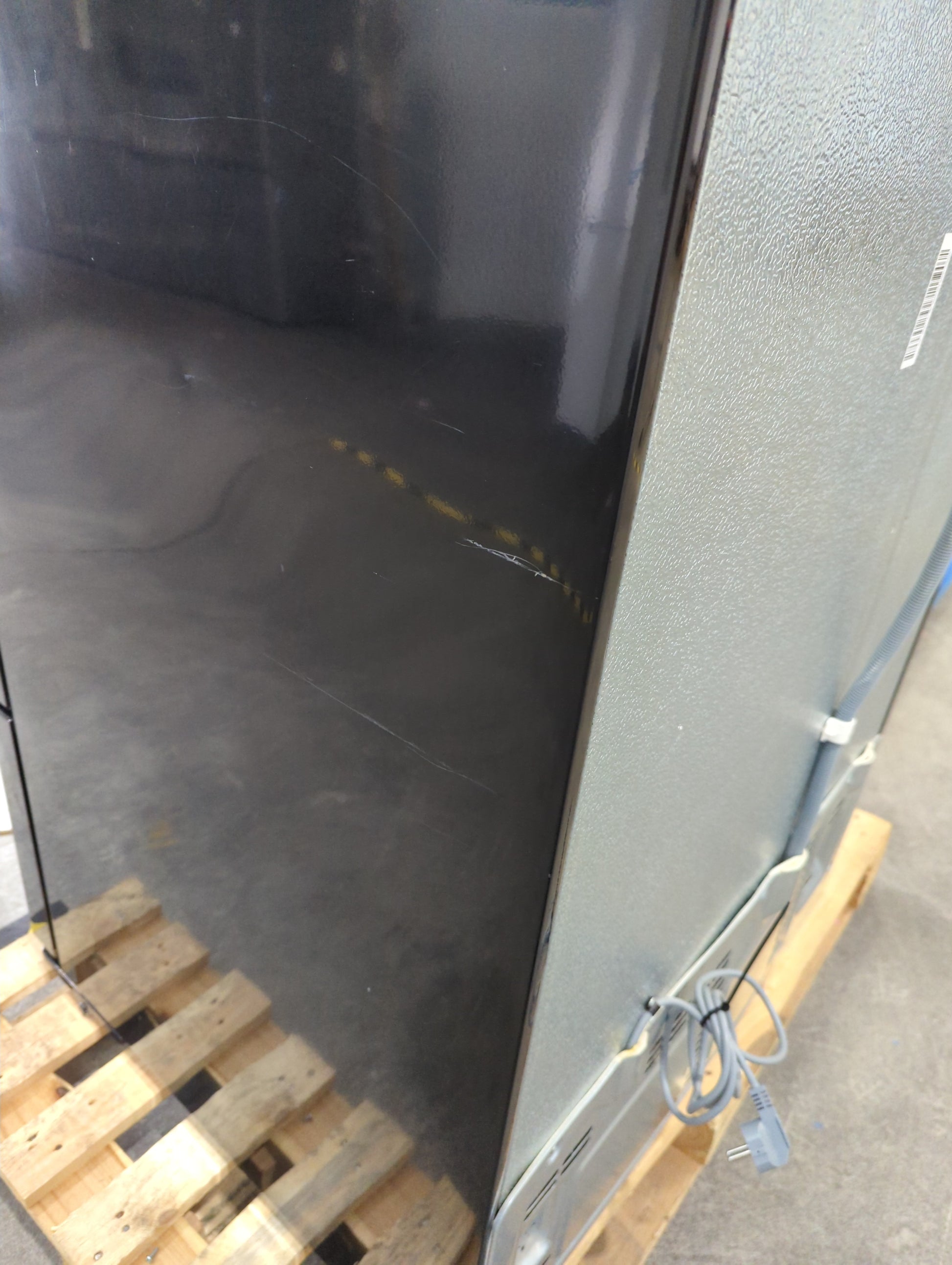 Réfrigérateur Multi-Portes 539 L Reconditionné BEKO GNE539P : détails