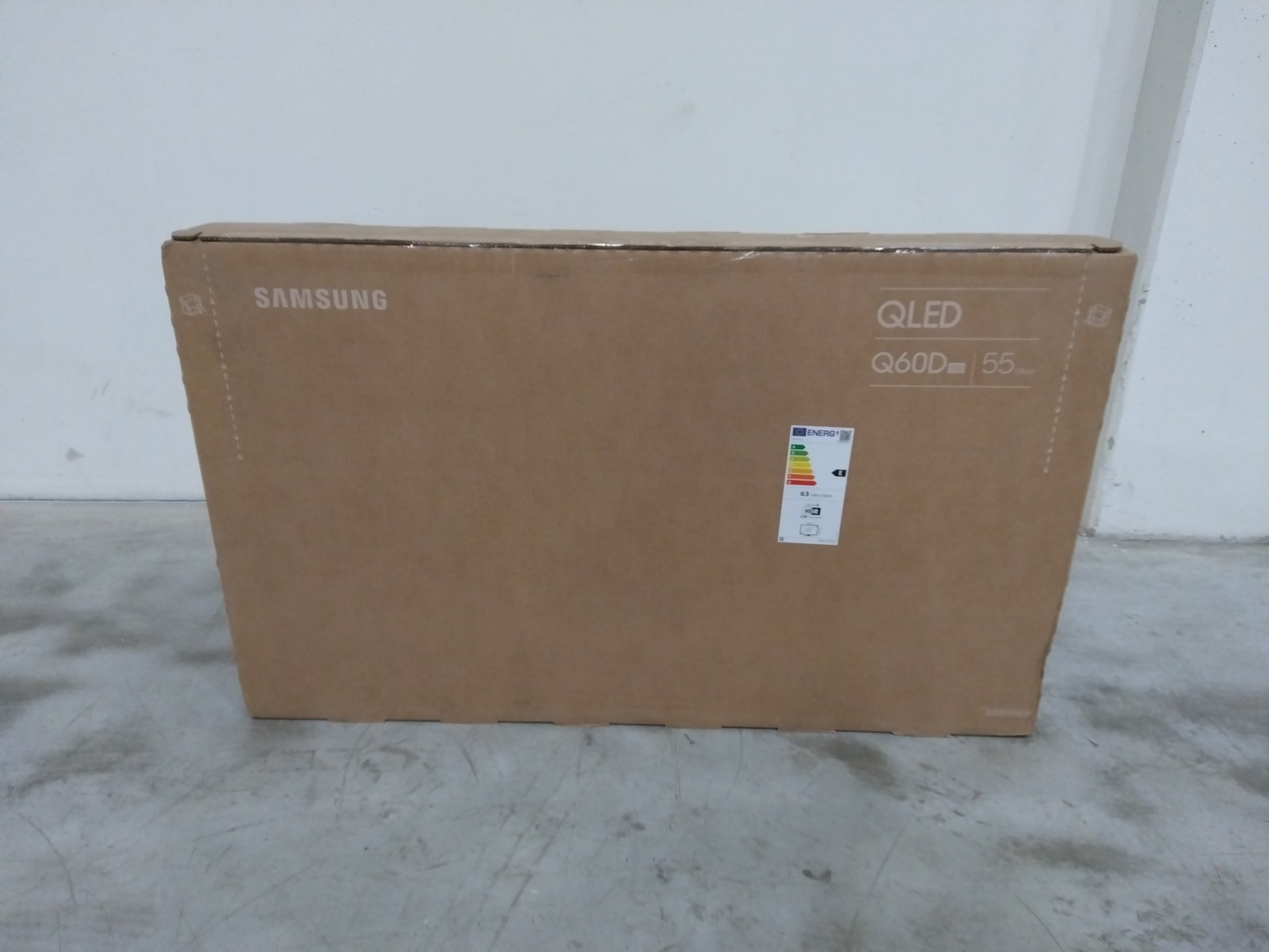 Téléviseur LED Reconditionné SAMSUNG TQ55Q60D 139 cm (55")