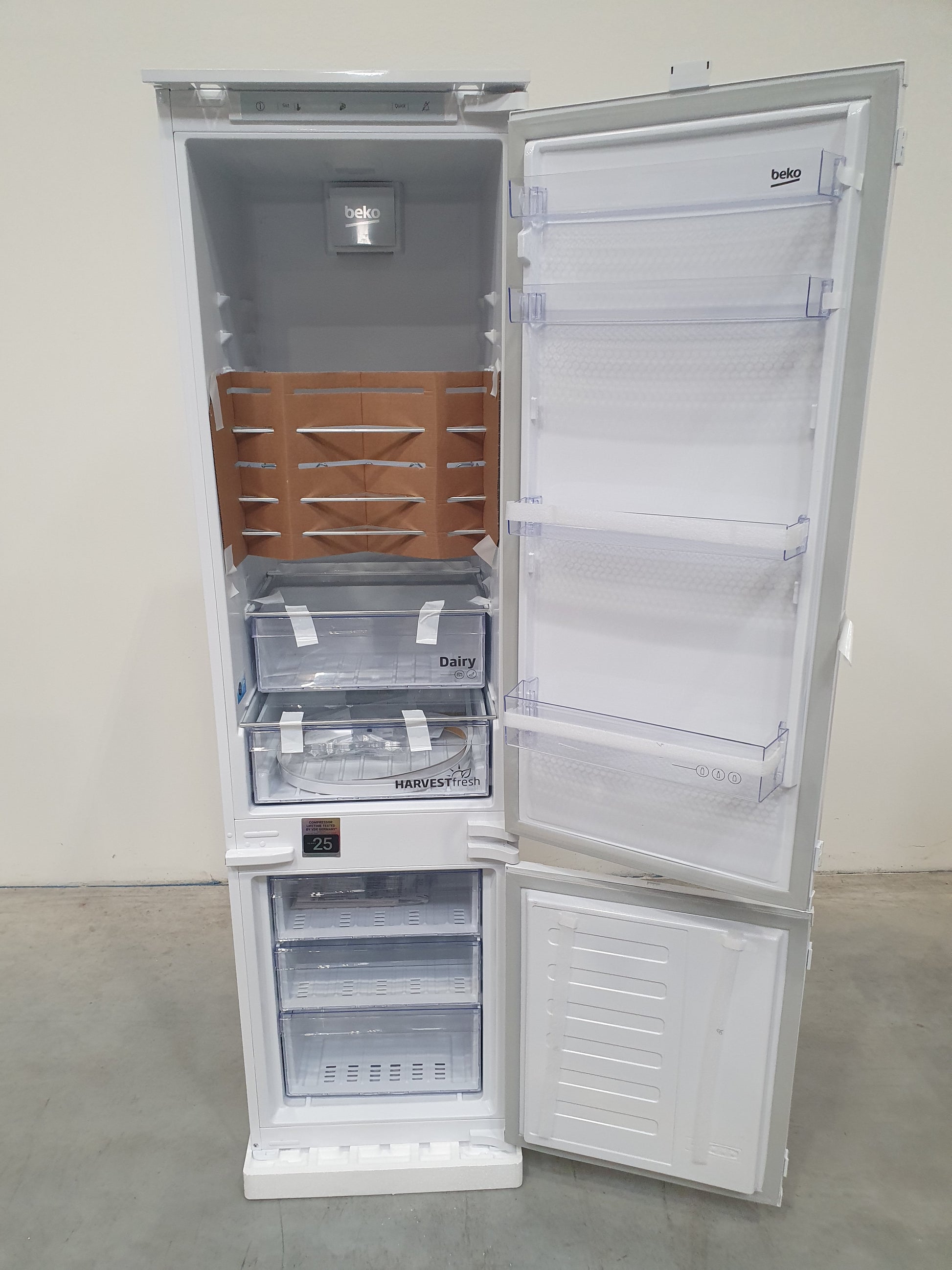 Réfrigérateur Encastrable 289 L Reconditionné BEKO BCHA306E4SN : détails