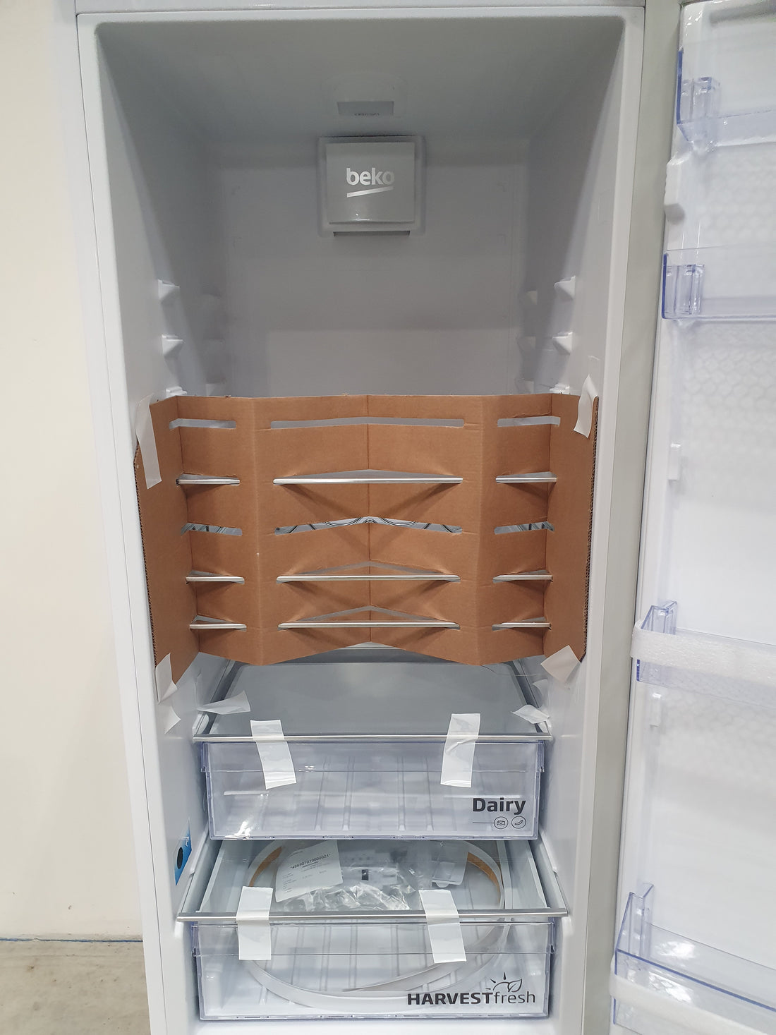 Réfrigérateur Encastrable 289 L Reconditionné BEKO BCHA306E4SN : détails