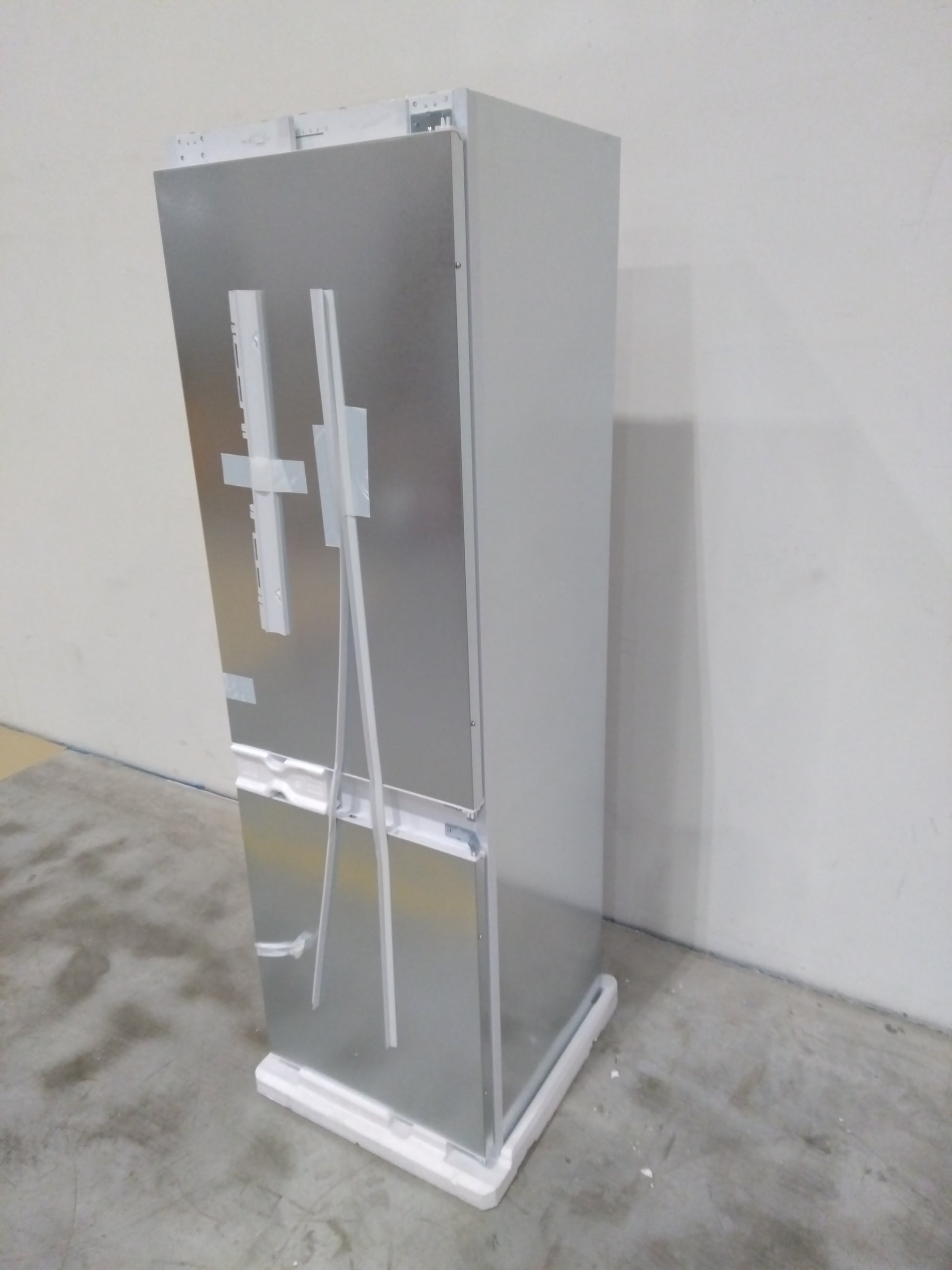 Réfrigérateur Encastrable 267 L Reconditionné BOSCH KIV86VSE0 : détails