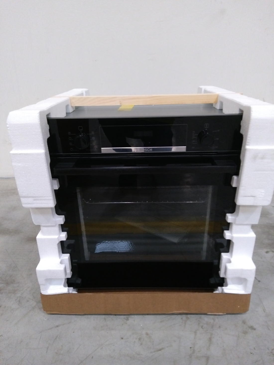 Four Chaleur Tournante 71 L Reconditionné BOSCH HBA553BA0 : détails