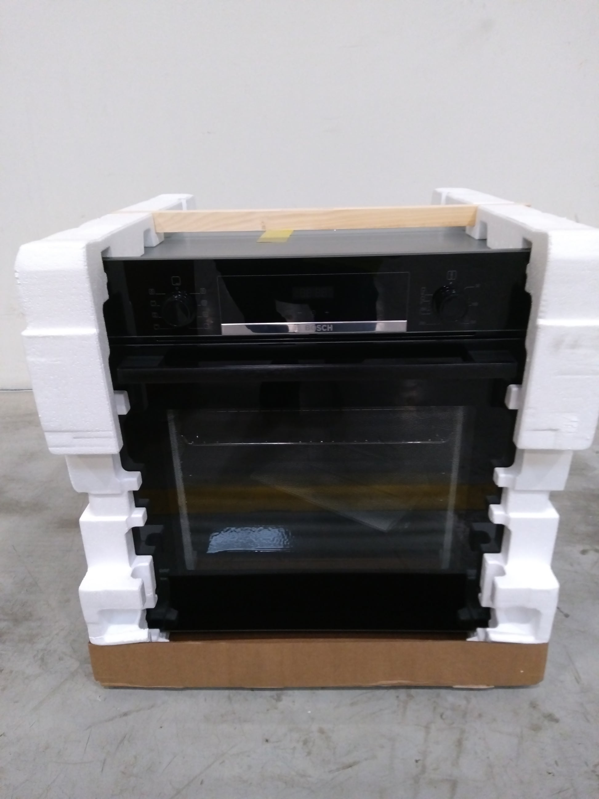 Four Chaleur Tournante 71 L Reconditionné BOSCH HBA553BA0 : détails