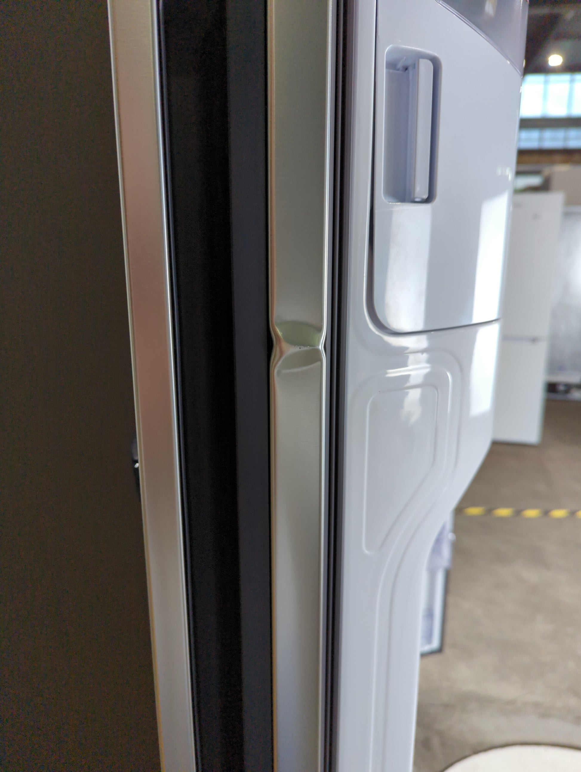 Réfrigérateur Américain 635 L Reconditionné SAMSUNG RS65DG54M3SL : détails