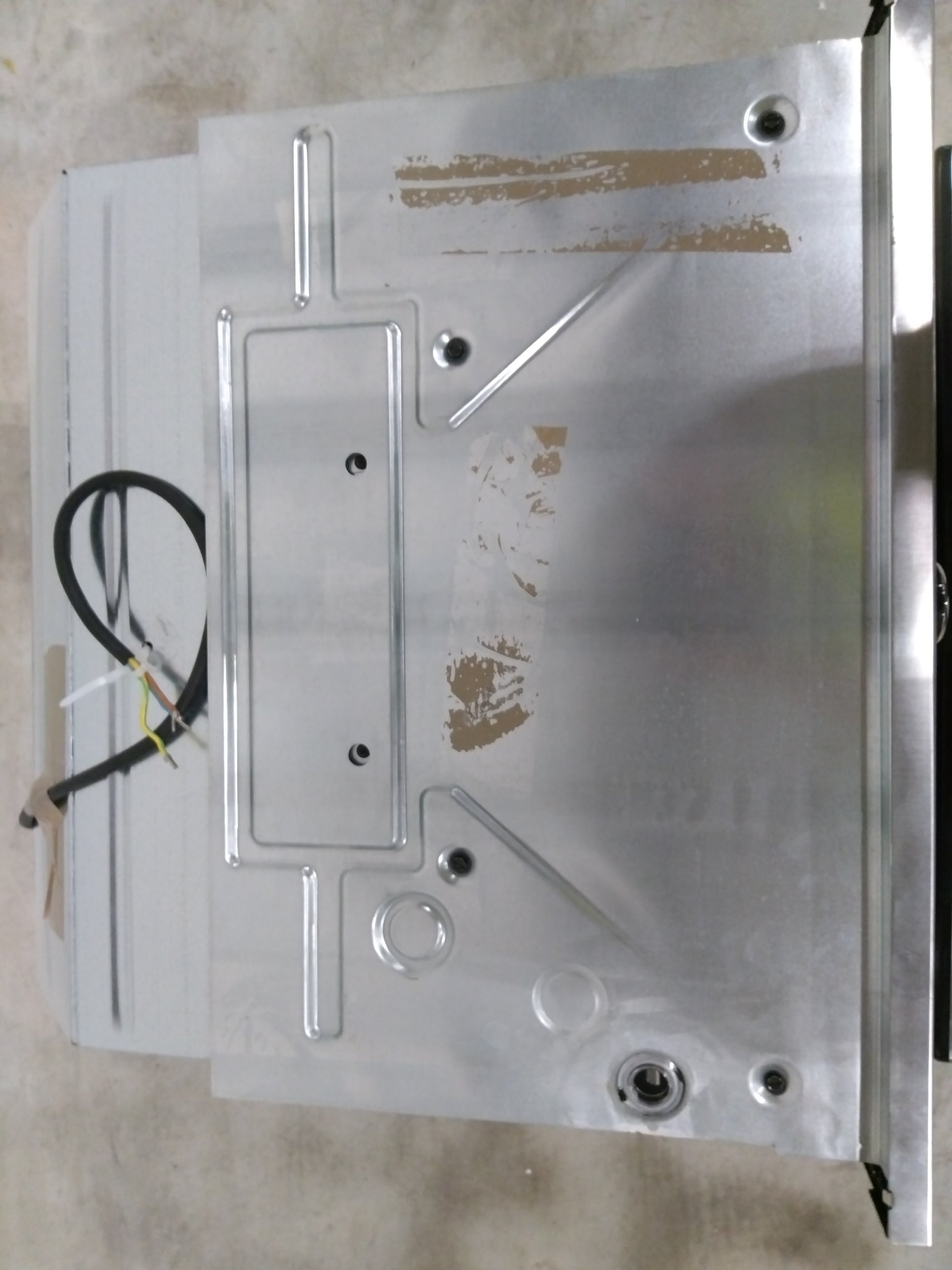 Four Chaleur Tournante 60 L Reconditionné WHIRLPOOL FXTP6 : détails