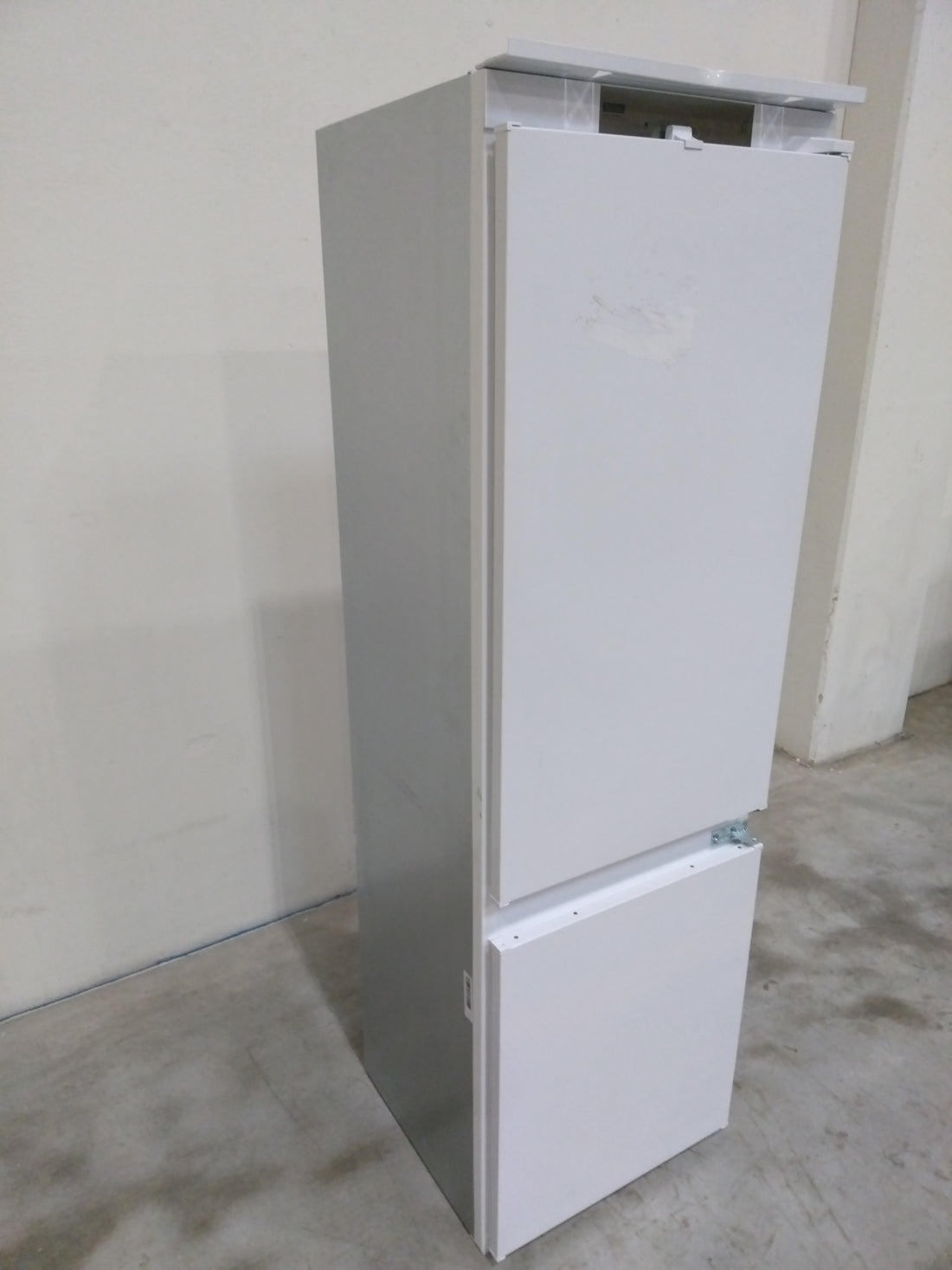 Réfrigérateur Encastrable 250 L Reconditionné WHIRLPOOL WHC18T574P : détails